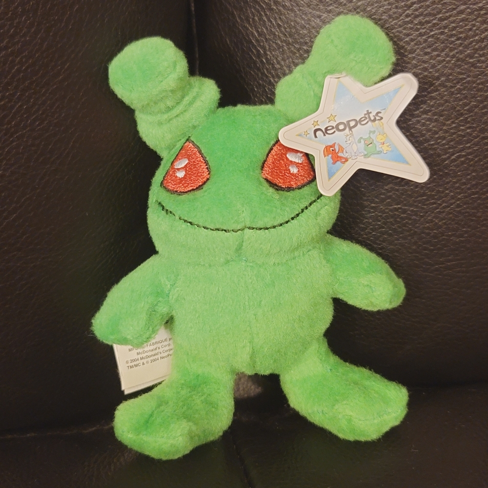 Green Grundo Alien Neopets McDonalds 2004 4” Plushie